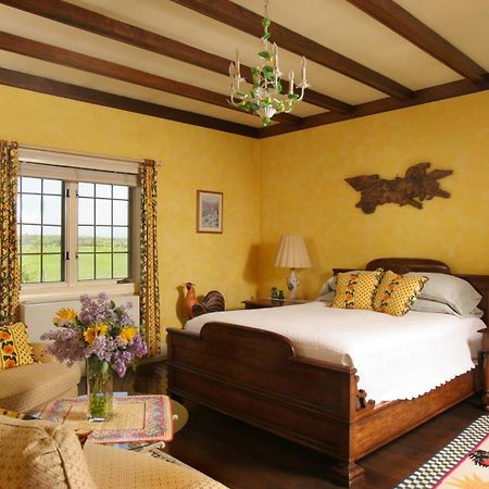 L'Auberge Provencale Inn & Restaurant Boyce الغرفة الصورة