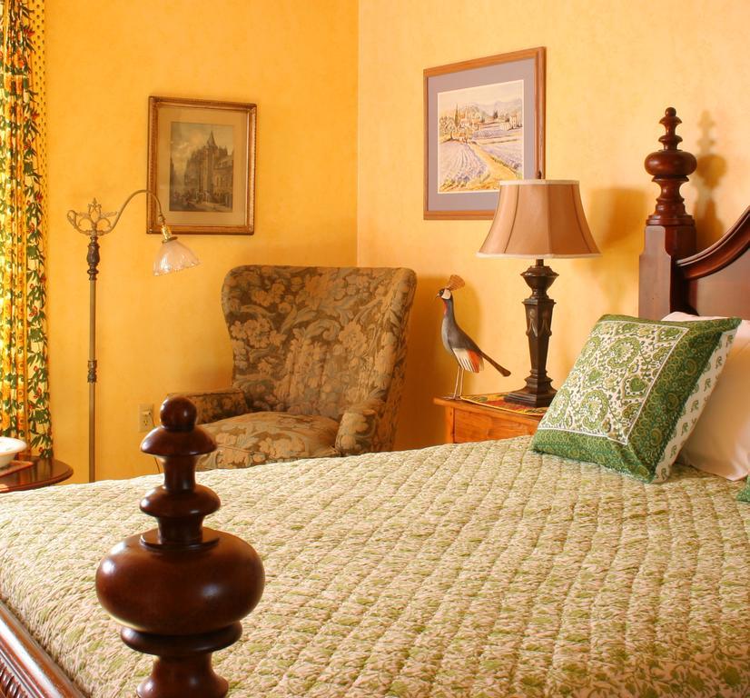L'Auberge Provencale Inn & Restaurant Boyce المظهر الخارجي الصورة