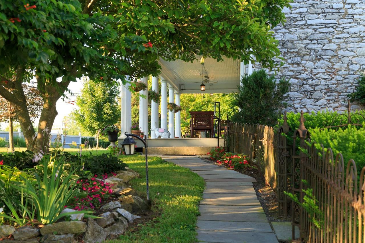 L'Auberge Provencale Inn & Restaurant Boyce المظهر الخارجي الصورة